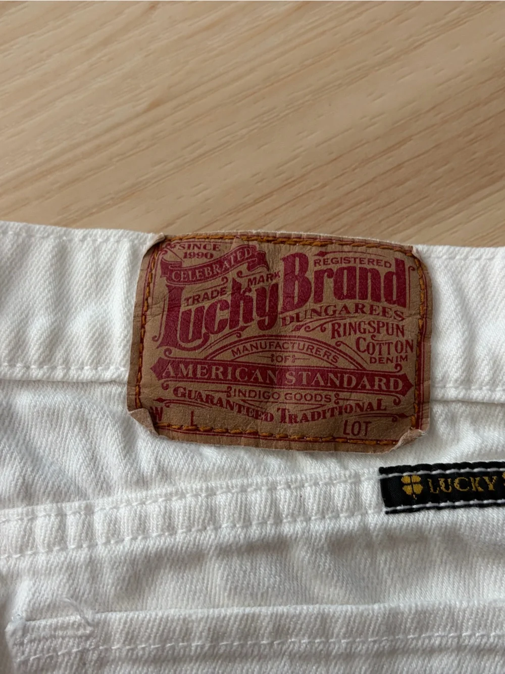 Lucky Brand White Denim/Jean Shorts with Branded Patch - Picture 2 of 8